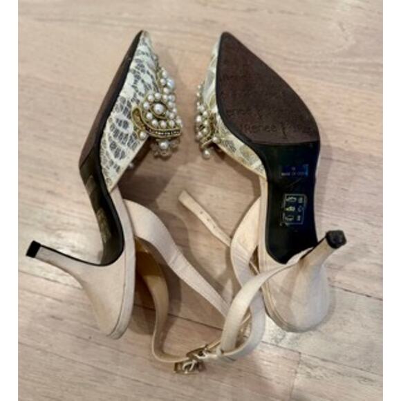 J.Renee Cream and Gold Heels with Pearl Embellishments - Picture 6 of 9
